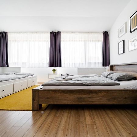 Guba Vendeghaz Bed & Breakfast Gyorujbarat Bagian luar foto
